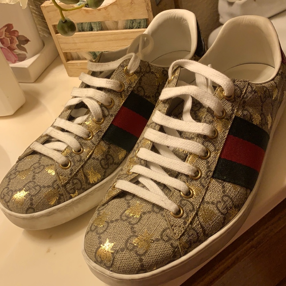AUTHENTIC GUCCI SHOES 💯